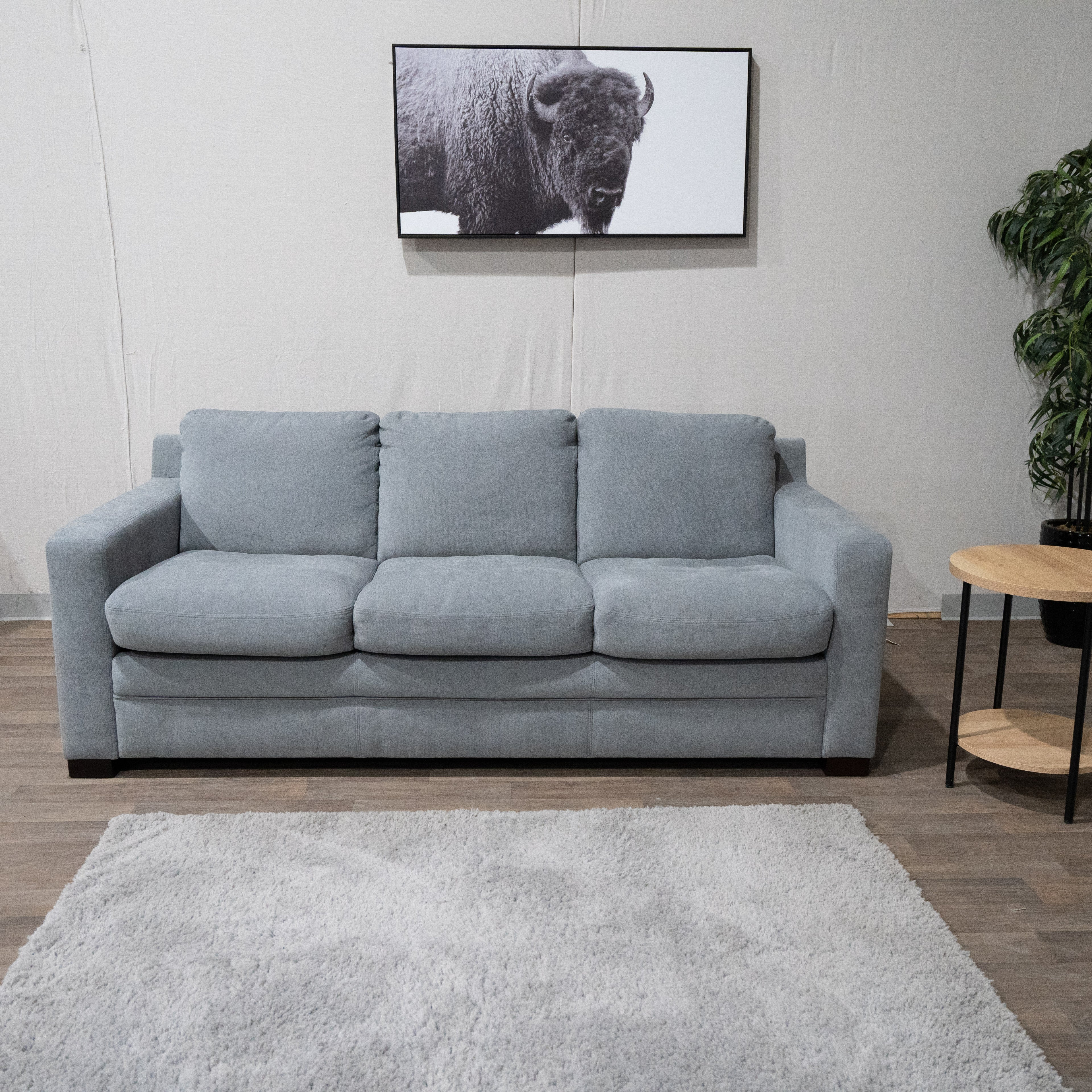 Liviana Sofa