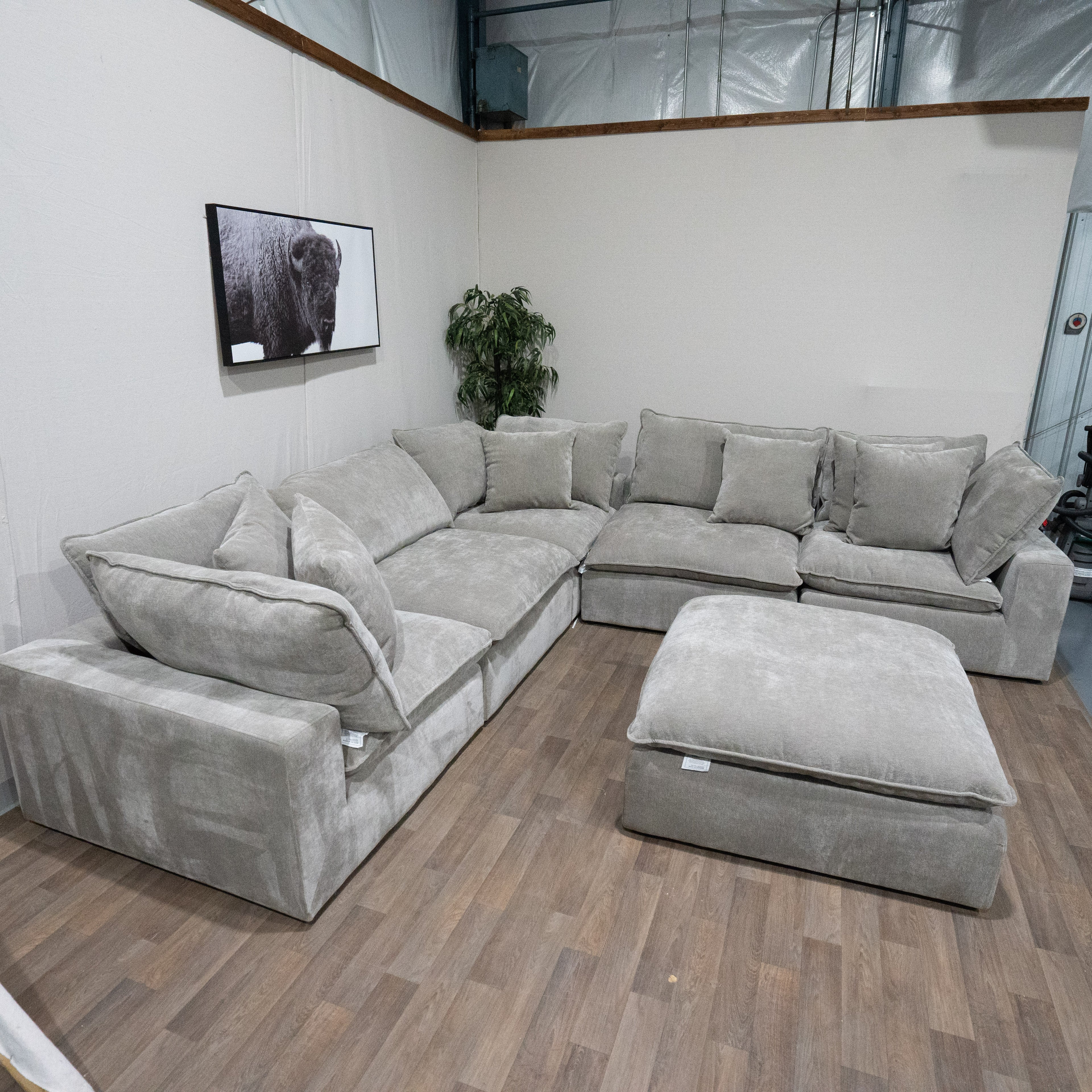 Sereen Modular Sectional